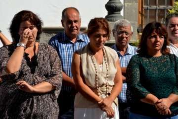 Cinco minuto de silencio en la plaza de San Juan (Foto Francisco Javier Santana)