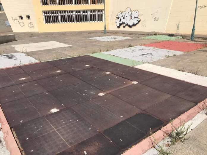 La mayoría de los juegos del parque han desaparecido (Foot TA)