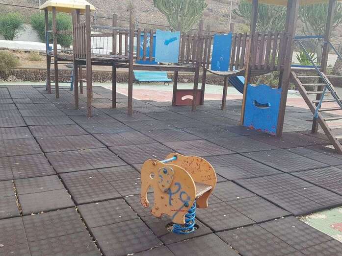 El parque infantil de la zona (Foto TA)