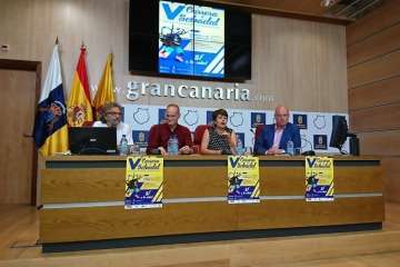 La presentación de la quinta edición de esta carrera benéfica tuvo lugar este lunes en el Cabildo grancanario (Foto TA)