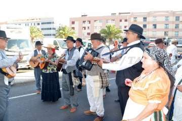 San Francisco sale de romería (Foto Francisco Javier Santana)
