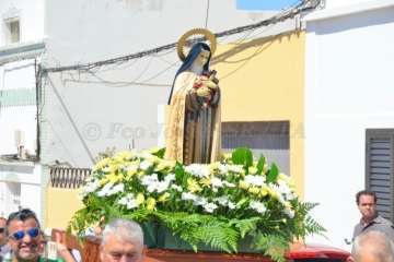 Misa y procesión en honor de Santa Teresita del Niño Jesús en Cuatro Puertas (Foto Francisco Javier Santana)