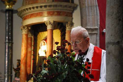 Juan Artiles, en una imagen de archivo en la Basílica de Telde (foto TA)