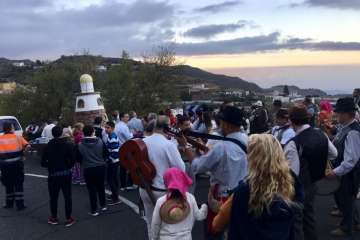 Romería ofrenda en Cazadores 2017 (Foto TA)