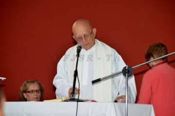 Misa y procesión en Caserones Altos para despedir sus fiestas (Foto Francisco Javier Santana)