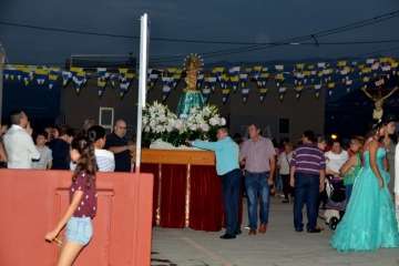 Misa y procesión en Caserones Altos para despedir sus fiestas (Foto Francisco Javier Santana)