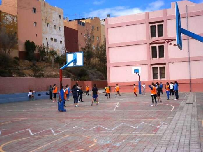 Colegio público de El Calero (Foto TA)