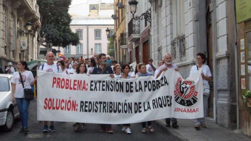 La RSP de Jinámar estuvo ayer en la manifestación habida en la capital grancanaria (Foto TA)