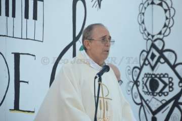 Misa y procesión del Sagrado Corazón de Jesús en el pueblo de Ojos de Garza (Foto Francisco Javier Santana)