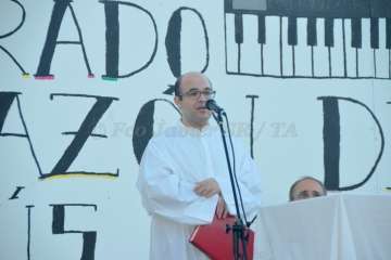 Misa y procesión del Sagrado Corazón de Jesús en el pueblo de Ojos de Garza (Foto Francisco Javier Santana)