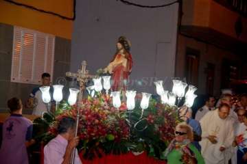 Misa y procesión del Sagrado Corazón de Jesús en el pueblo de Ojos de Garza (Foto Francisco Javier Santana)