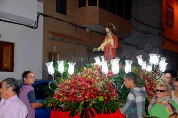 Misa y procesión del Sagrado Corazón de Jesús en el pueblo de Ojos de Garza (Foto Francisco Javier Santana)
