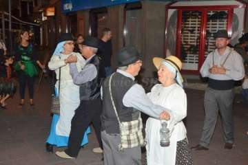 Los Llanos sucumbe al encanto de Los Finaos (Foto Francisco Javier Santana)