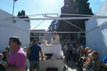 Los cementerios de San Juan y San Gregorio este miércoles, festividad de Todos los Santos (Foto Antonio Alí y Francisco Javier Santana)