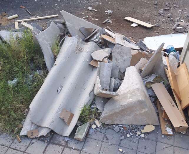 Los fragmentos han sido localizados en un punto de recogida de basura (Foto TA)