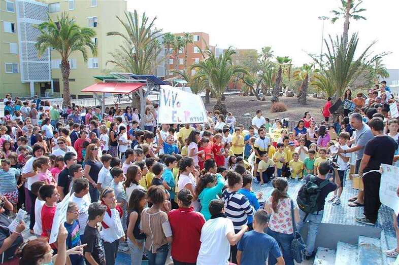 Protesta en 2012 por el cierre del proyecto El Patio (Foto TA)