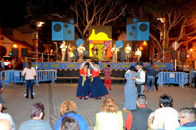 Momento del baile de taifa de anoche (Foto Francisco Javier Santana)