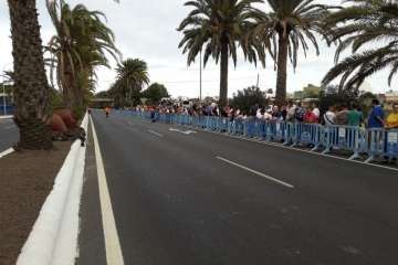 Las carreras de caballos toman la Avenida del Cabildo (TA y Francisco Javier Santana)