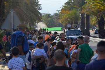 Las carreras de caballos toman la Avenida del Cabildo (TA y Francisco Javier Santana)