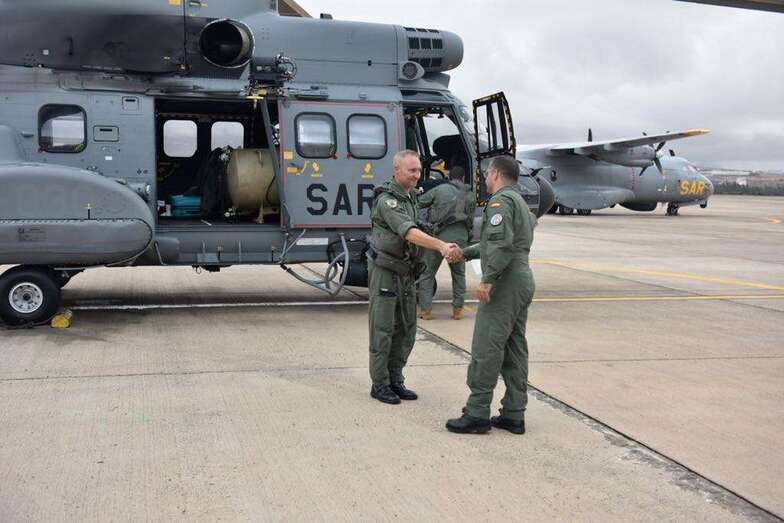 El nuevo Super Puma, tras aterrizar en Gando (Foto TA)