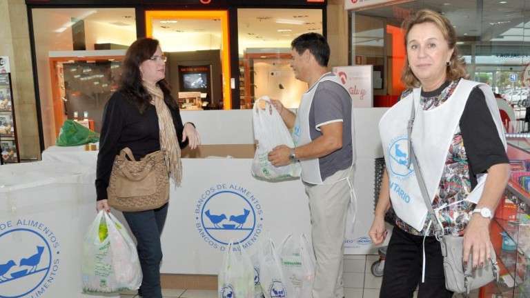 Imagen de archivo de voluntarios de la Operación Kilo (Foto Canarias7)