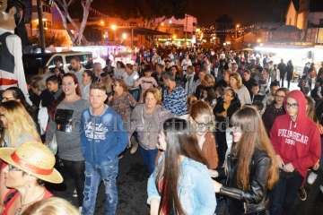 La Banda de Agaete da 'caña' a la chupada de Jinámar (Telde)