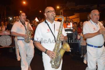 La Banda de Agaete da 'caña' a la chupada de Jinámar (Telde)