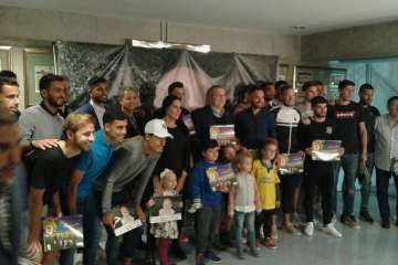 ACCU Canarias en el calendario solidario 2018 de la UD Las Palmas (Foto TA)