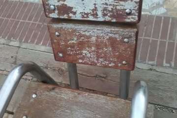 El vandalismo juvenil causa destrozos al mobiliario urbano de La Garita (Foto TA)