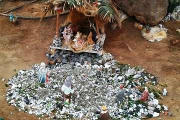 La Garita monta su belén navideño en un espacio ajardinado (Foto TA)