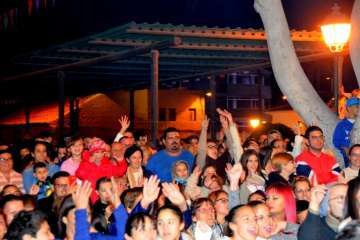 Drag Vulcano hace explosionar a Jinámar (Foto F.J. Santana)