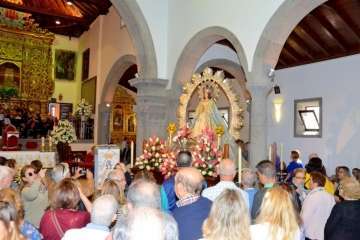 La Inmaculada Concepción enfervoriza a Jinámar (Foto Francisco Javier Santana)