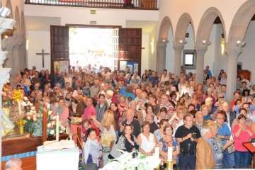 La Inmaculada Concepción enfervoriza a Jinámar (Foto Francisco Javier Santana)
