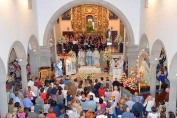 La Inmaculada Concepción enfervoriza a Jinámar (Foto Francisco Javier Santana)