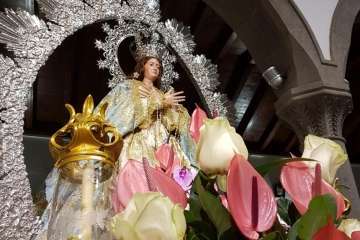 La Inmaculada Concepción enfervoriza a Jinámar (Foto Francisco Javier Santana)
