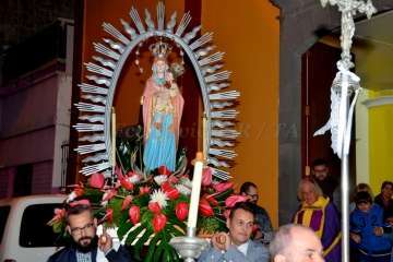 La Virgen de Fátima 'se empadrona' unos días en Lomo Magullo-Telde (Foto Francisco J. Santana)