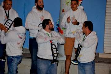 El Carnaval vuelve a brillar en Las Remudas con Los Diamantes (Foto Francisco Javier Santana)