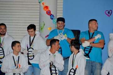 El Carnaval vuelve a brillar en Las Remudas con Los Diamantes (Foto Francisco Javier Santana)