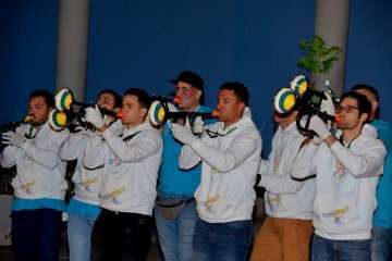 El Carnaval vuelve a brillar en Las Remudas con Los Diamantes (Foto Francisco Javier Santana)