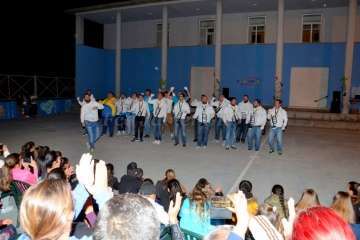 El Carnaval vuelve a brillar en Las Remudas con Los Diamantes (Foto Francisco Javier Santana)