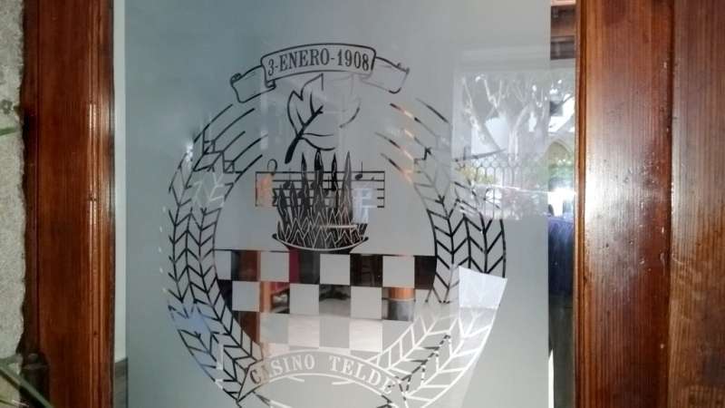 Escudo de El Casino de Telde (Foto Jesús Ruiz Mesa)