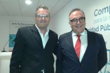 ACCU Canarias firmó el Compromiso por la Mejora de la Sanidad Pública (Foto TA)