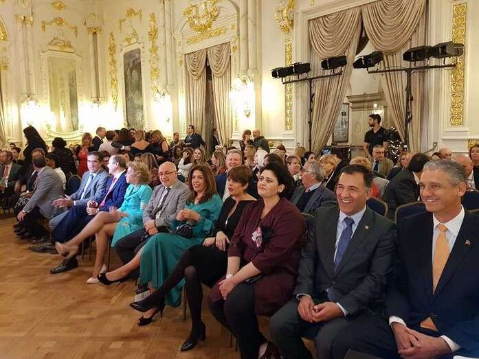 Carmen Hernández, Minerva Alonso y Celeste López, anoche en el acto de Charter100 (Foto Canariasenhora.com)