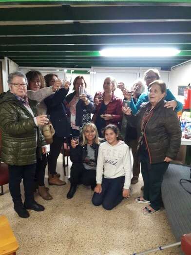 El Colectivo brindó ayer por la Navidad (Foto TA)