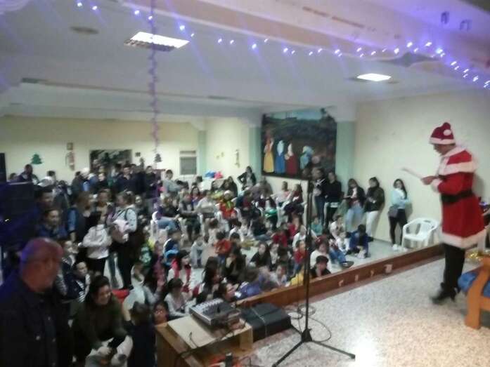 El momento especial fue la llegada de Papá Noel (Foto TA)