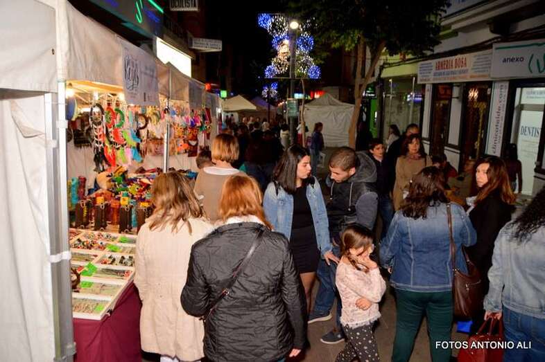 Feria de Artesanía del pasado año en la calle de Rivero Bethencourt (Foto Antonio Alí)