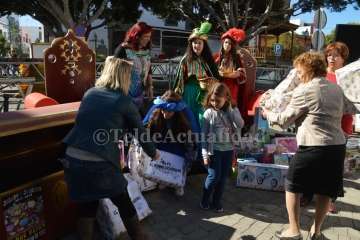 Cierre de la campaña solidaria de recogida de juguetes en Telde (Foto TA y Antonio Alí)