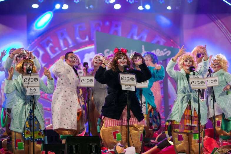 Las Golisnionas, durante su actuación en la edición 2017 del carnaval capitalino (Foto TA)