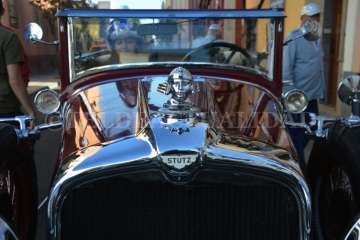 Melchor, Gaspar y Baltasar desbordan de magia e ilusión la plaza de San Juan (Foto TA y F.Javier Santana)