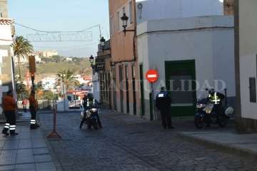 Melchor, Gaspar y Baltasar desbordan de magia e ilusión la plaza de San Juan (Foto TA y F.Javier Santana)